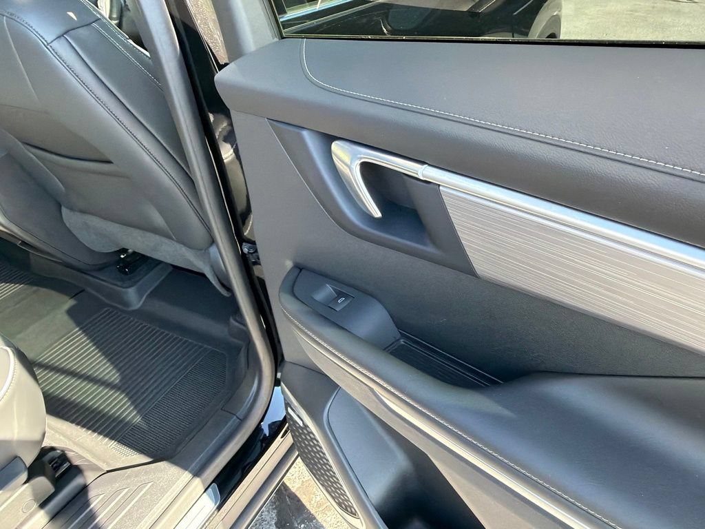 Used 2025 Buick Enclave Preferred w/ LPO, Floor Liner Package FWD image 23