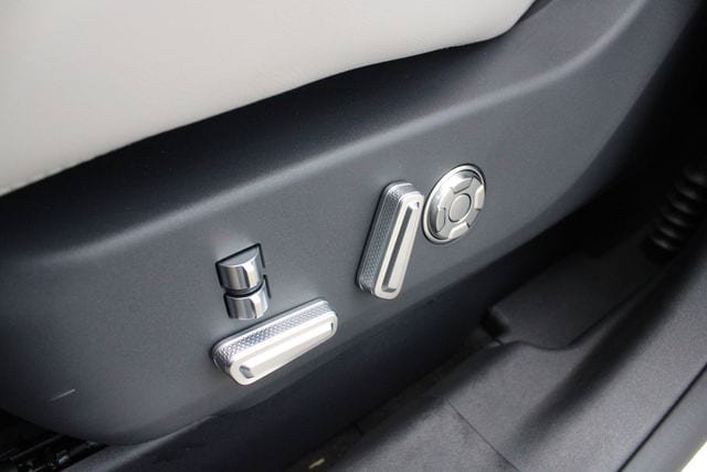 New 2026 Lincoln Nautilus Reserve AWD/4WD image 3