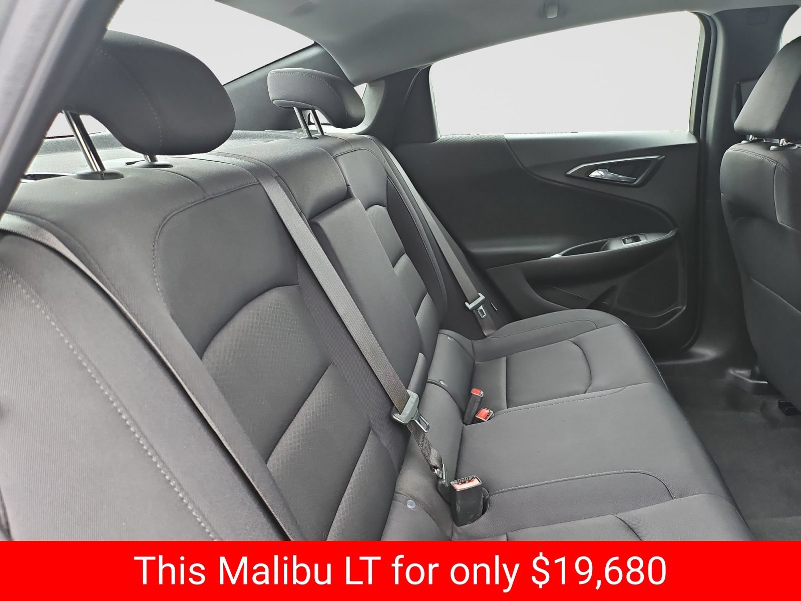 Used 2025 Chevrolet Malibu LT FWD image 45