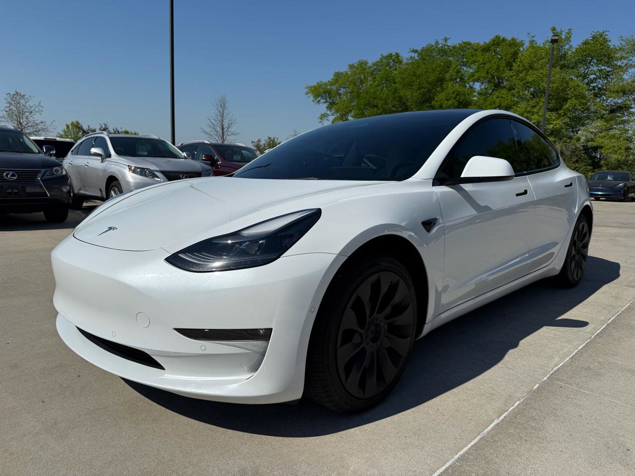 Used 2022 Tesla Model 3 Long Range image 1