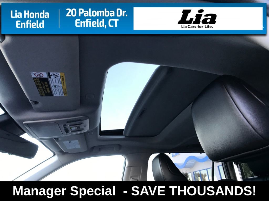 Used 2023 Toyota Highlander XLE image 17