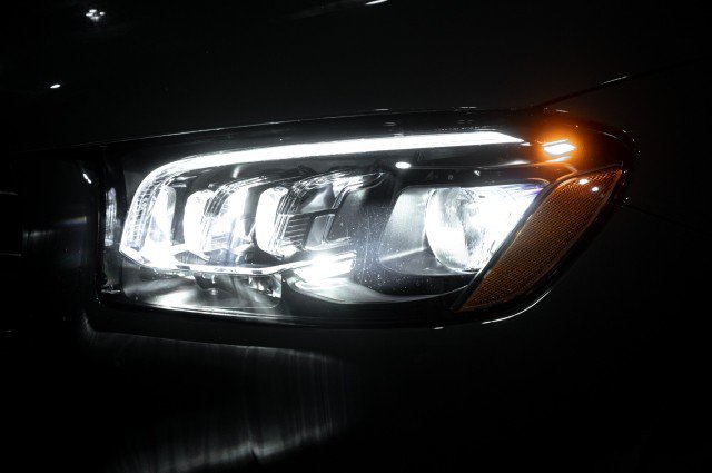 New 2026 Mercedes-Benz GLS 450 4MATIC image 7