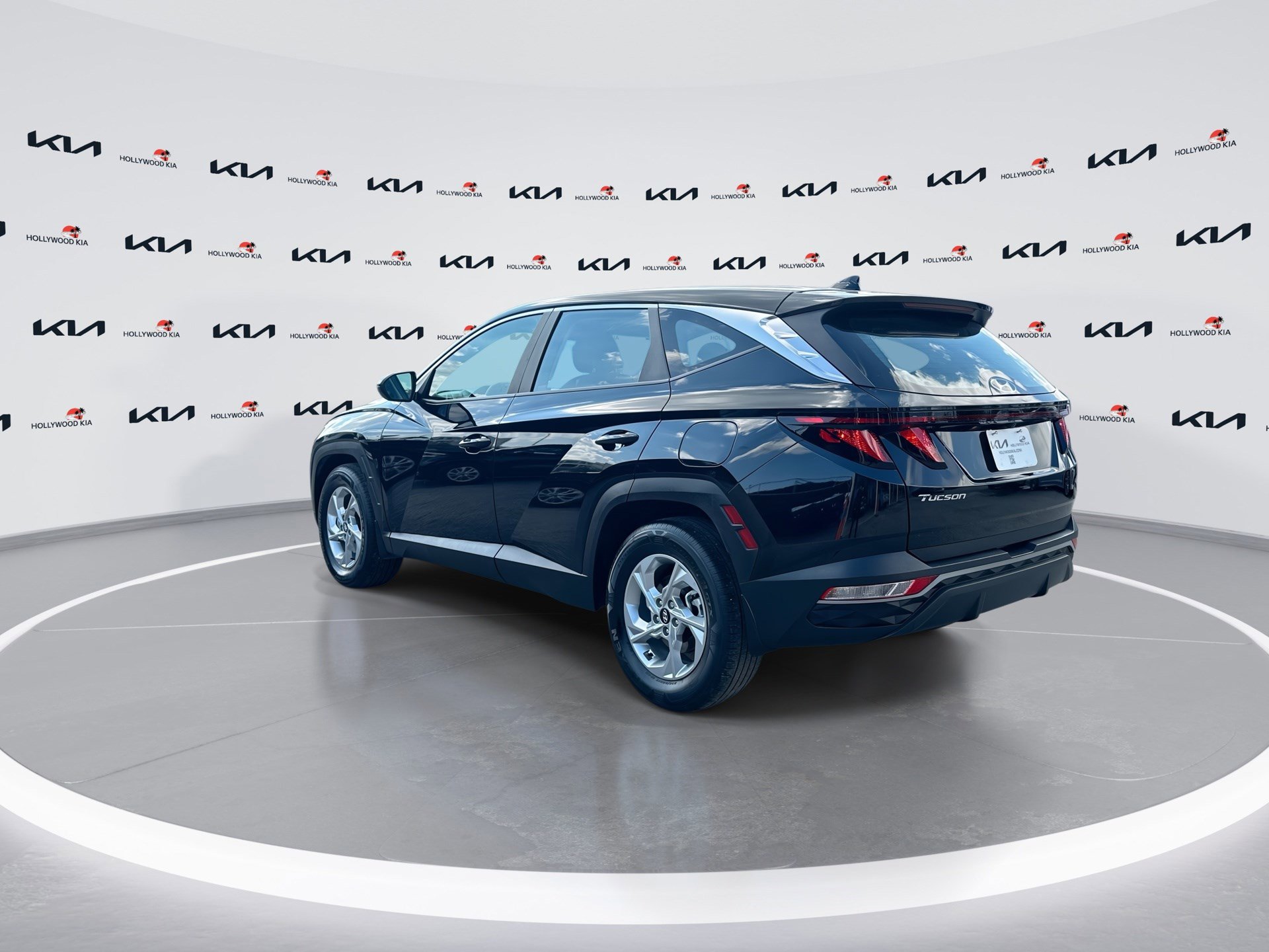 Used 2024 Hyundai Tucson SE image 6