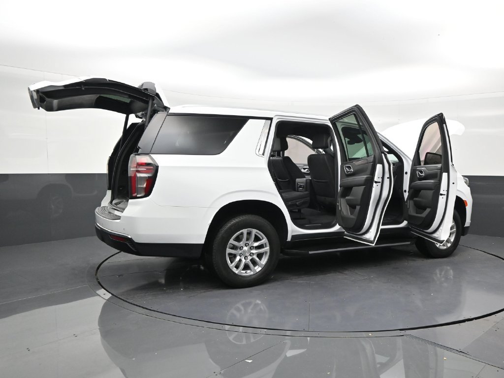 Used 2024 Chevrolet Tahoe LT RWD image 28