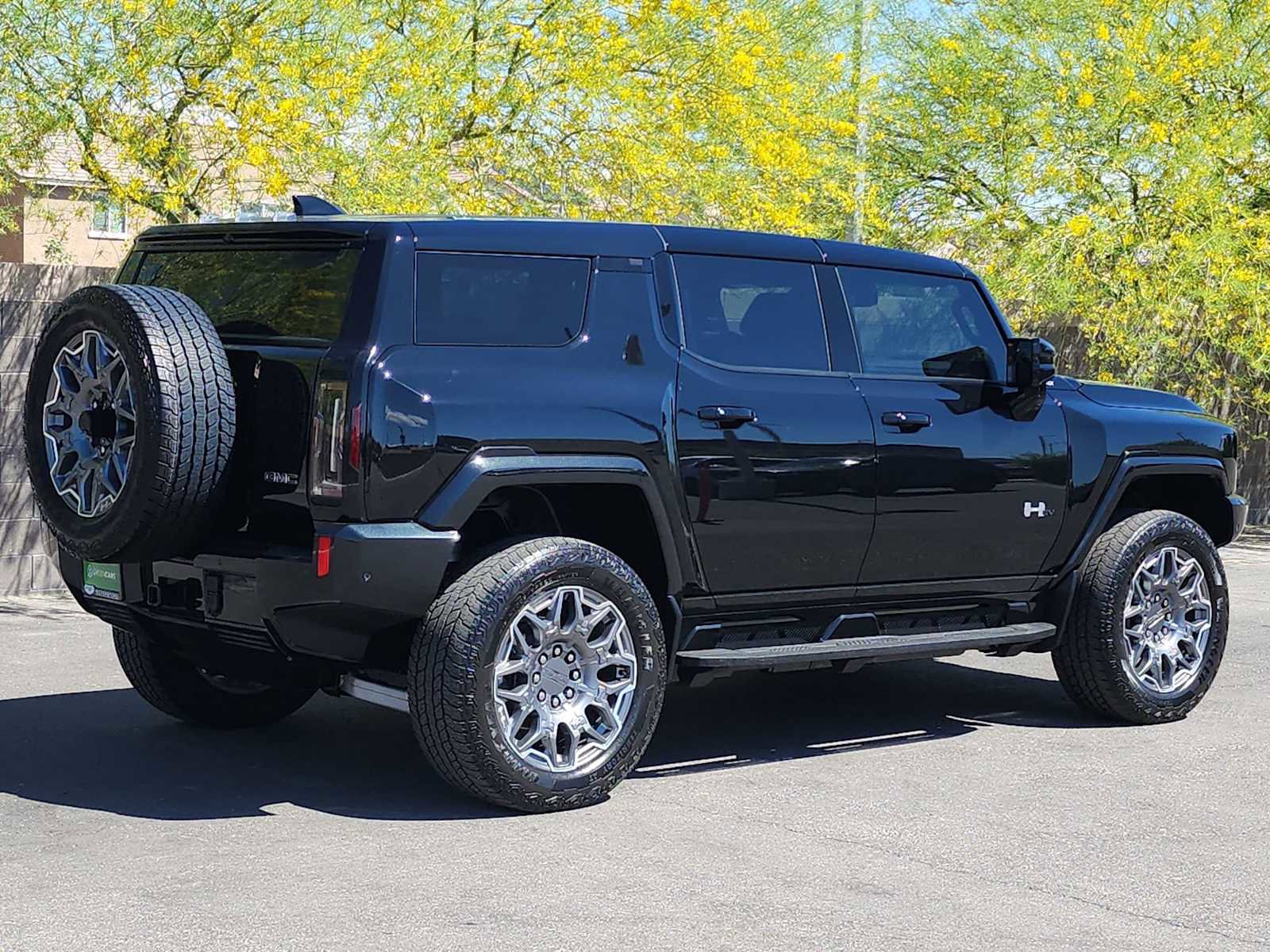 Used 2024 GMC Hummer EV 3X image 9