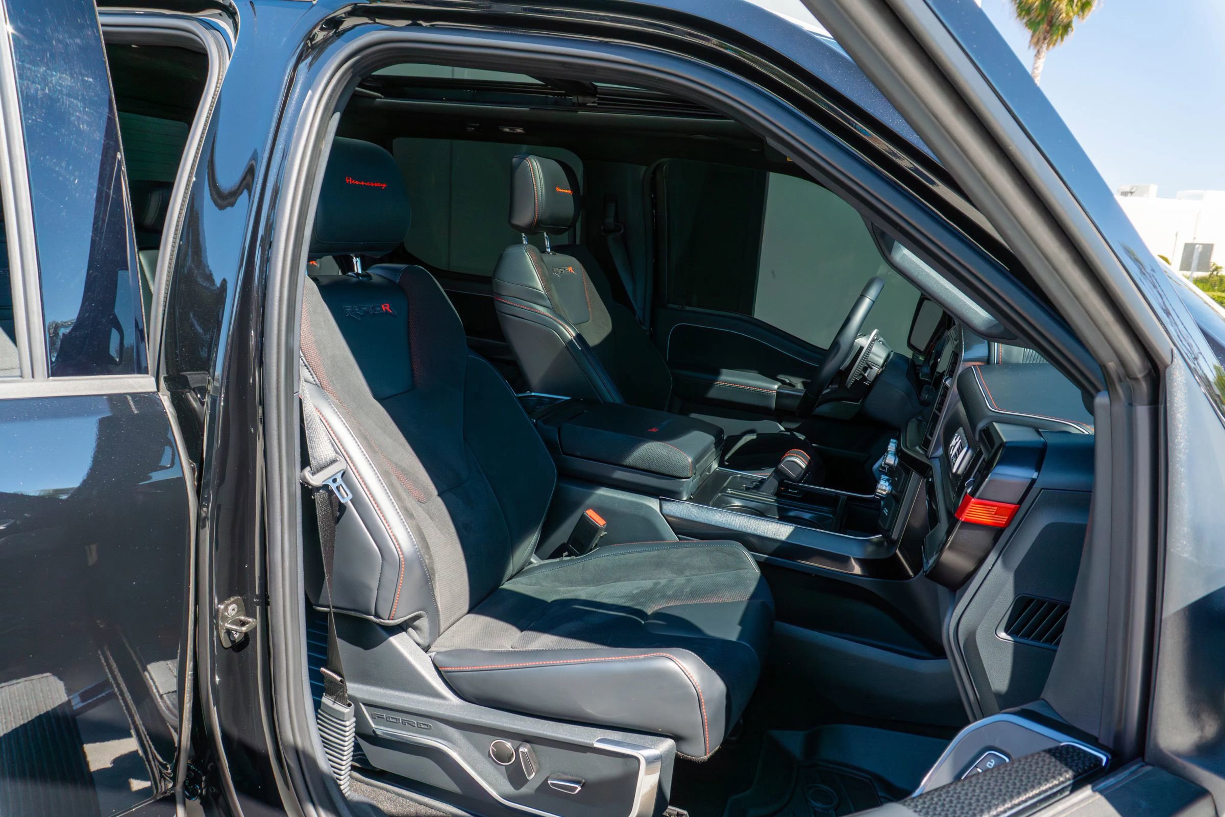 Used 2025 Ford F150 Raptor w/ Equipment Group 803A Raptor R image 13