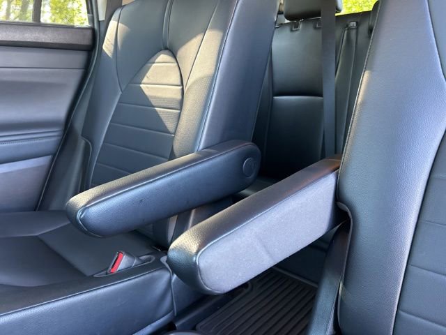 Used 2021 Toyota Highlander XLE AWD/4WD image 31