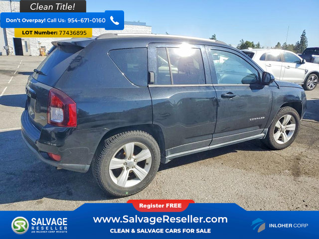 Used 2017 Jeep Compass Latitude AWD/4WD image 4
