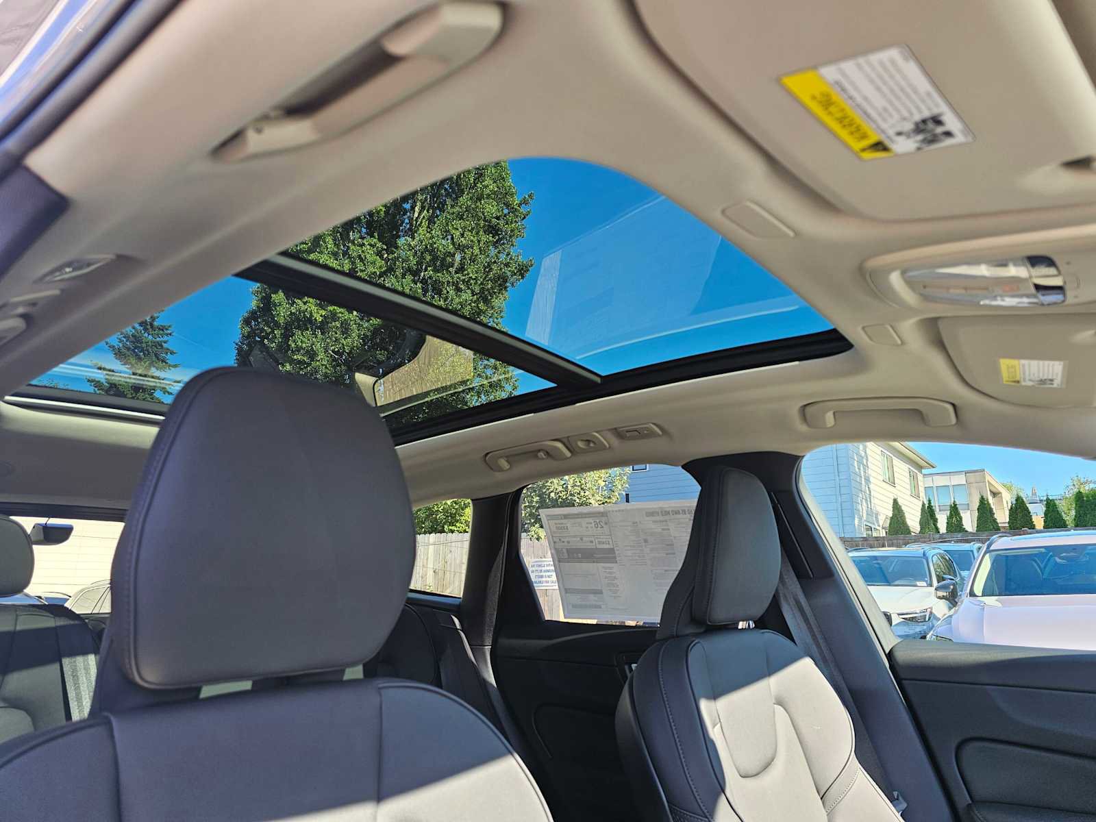 New 2026 Volvo XC60 B5 Plus w/ Protection Package Premier image 11