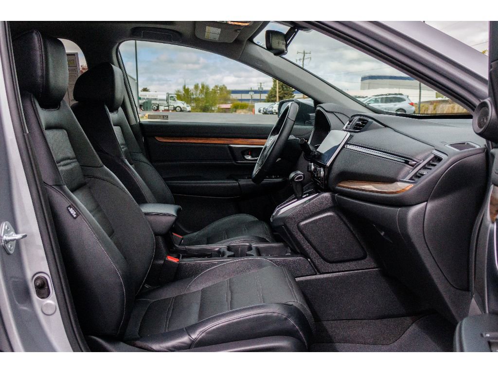 Used 2019 Honda CR-V Touring image 11