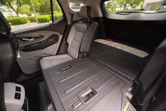 Used 2021 GMC Terrain SLT w/ Infotainment Package II FWD image 30