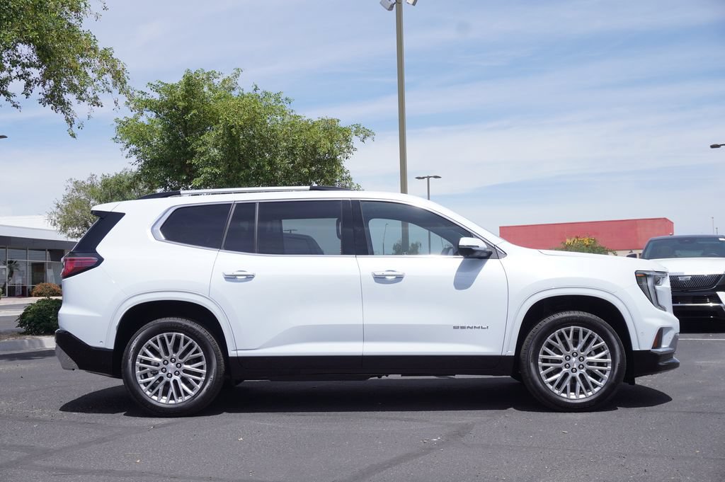 New 2026 GMC Acadia Denali w/ Super Cruise Package FWD image 2