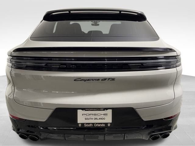 Used 2025 Porsche Cayenne GTS image 6