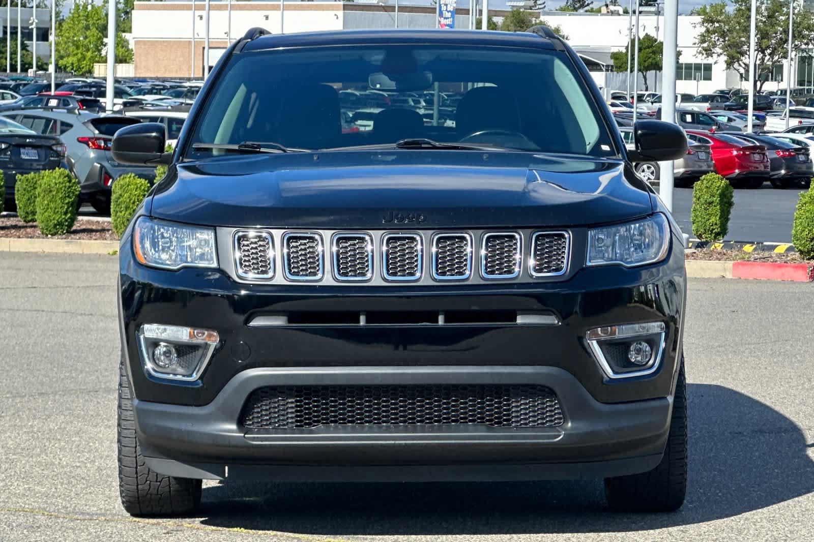 Used 2021 Jeep Compass Latitude w/ Sun and Sound Group AWD/4WD image 10