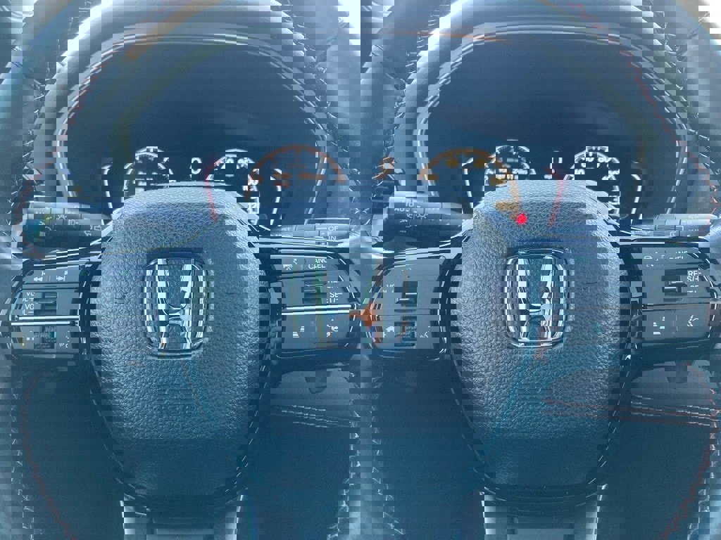 Used 2024 Honda Pilot TrailSport image 19