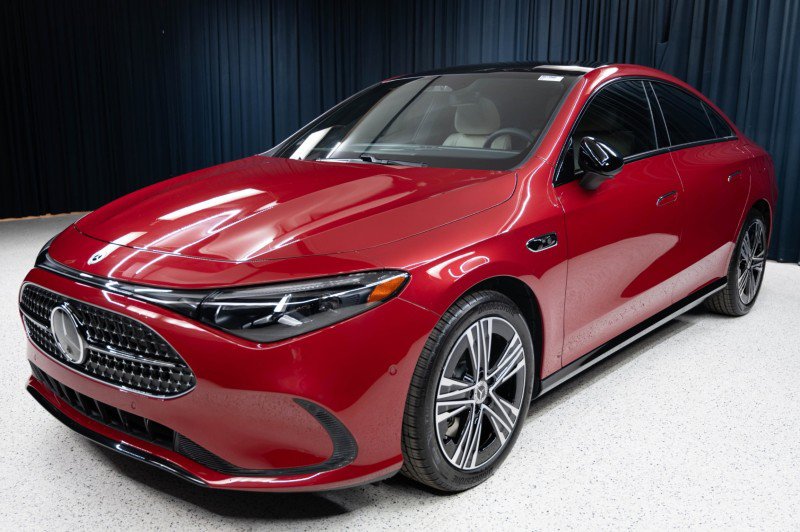 New 2027 Mercedes-Benz CLA 220 image 1