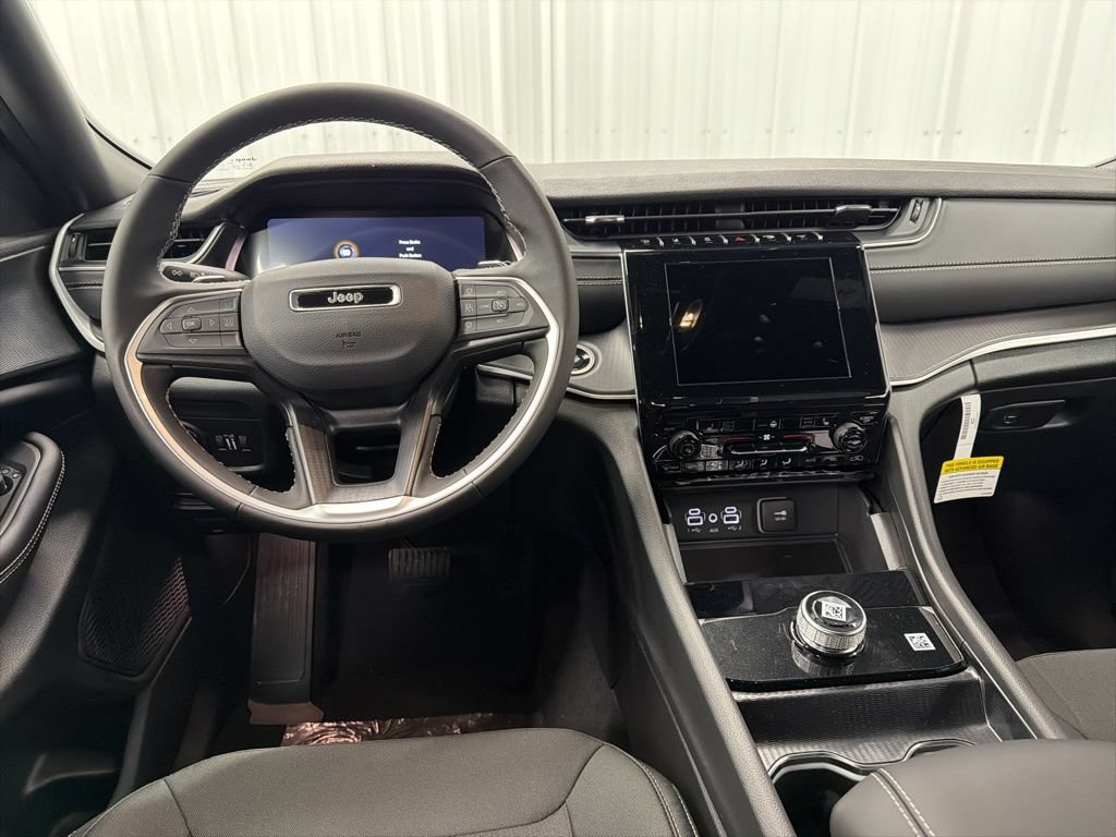 New 2026 Jeep Grand Cherokee Laredo X RWD image 13