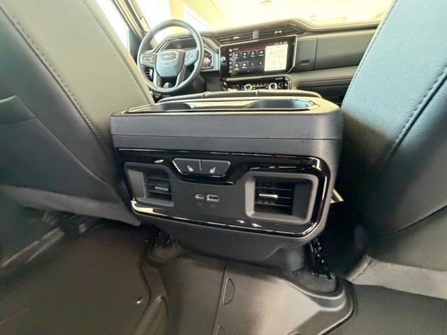 New 2026 GMC Sierra 1500 AT4 w/ AT4 Premium Package AWD/4WD image 24