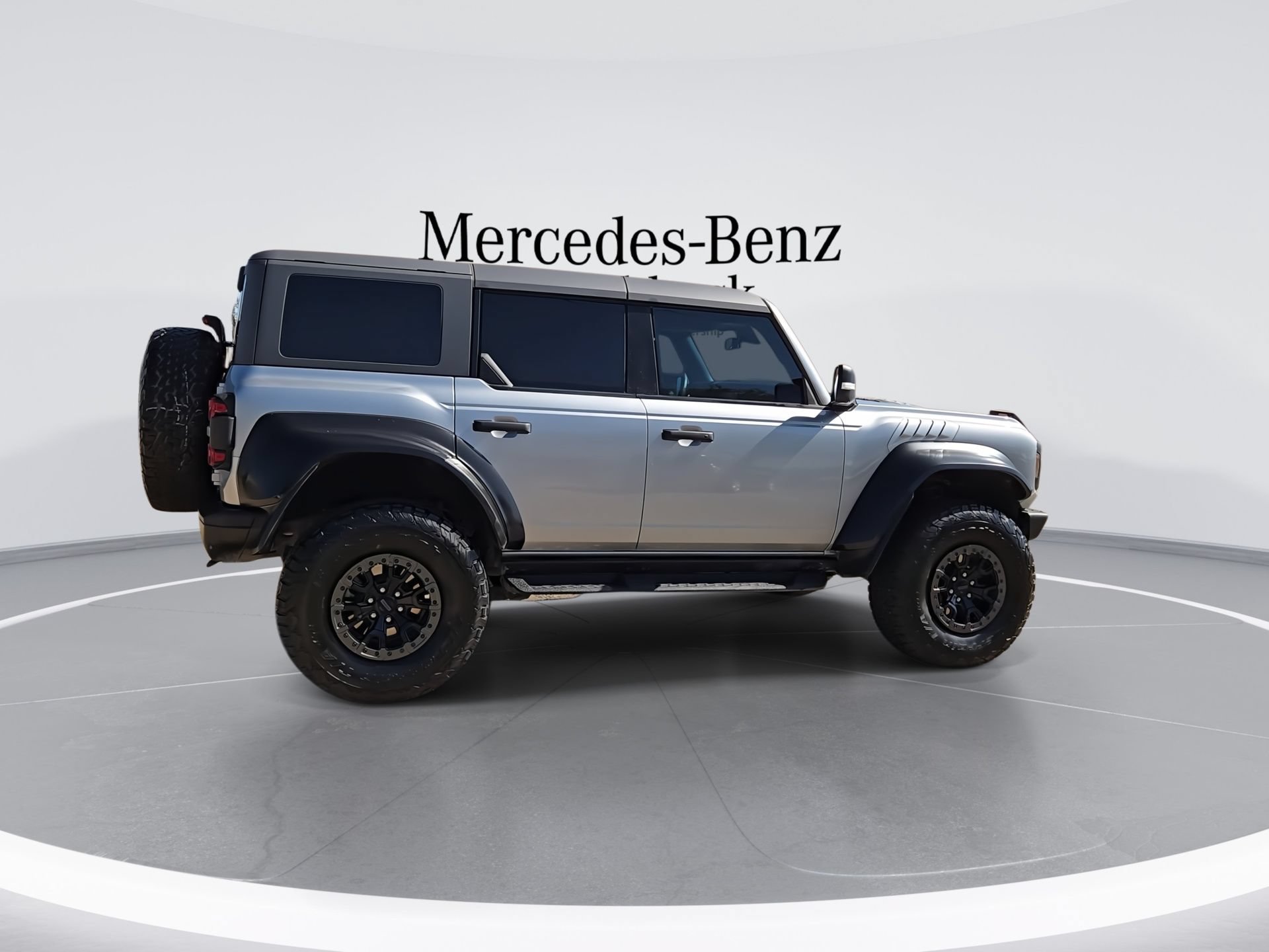 Used 2023 Ford Bronco Raptor AWD/4WD image 9