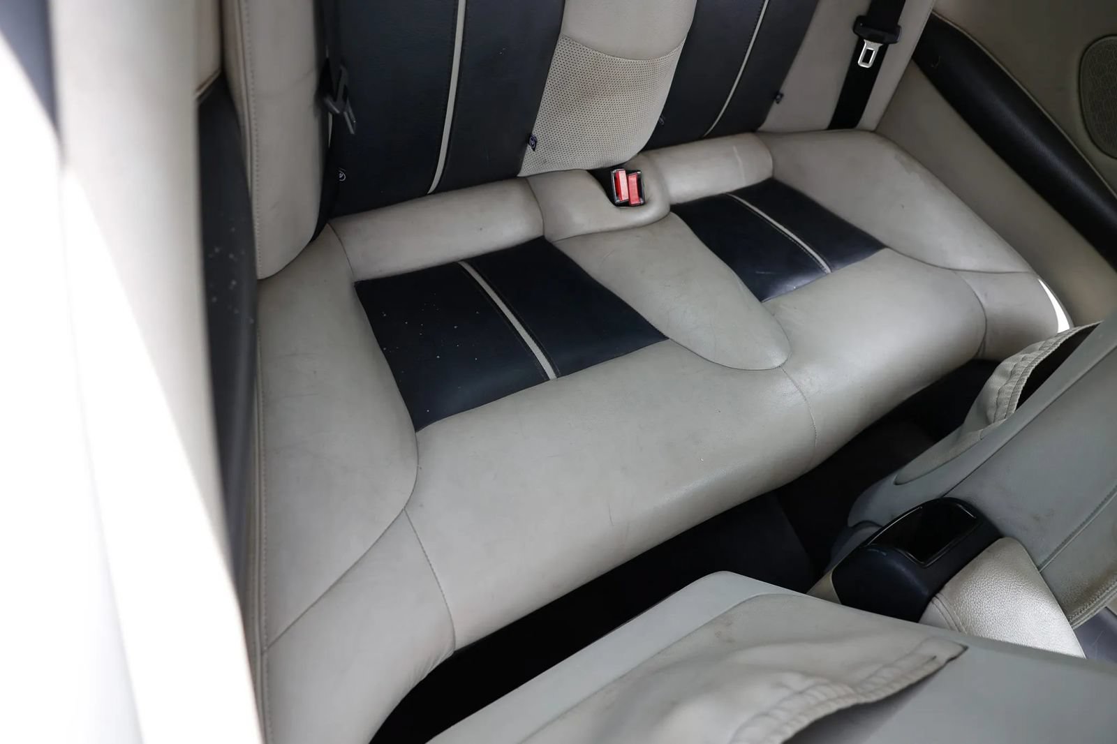 Used 2004 Saab 9-3 Aero FWD image 20