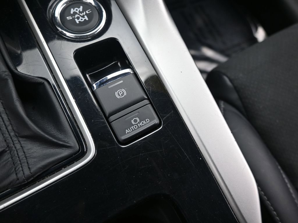 Used 2024 Mitsubishi Eclipse Cross SE AWD/4WD image 35