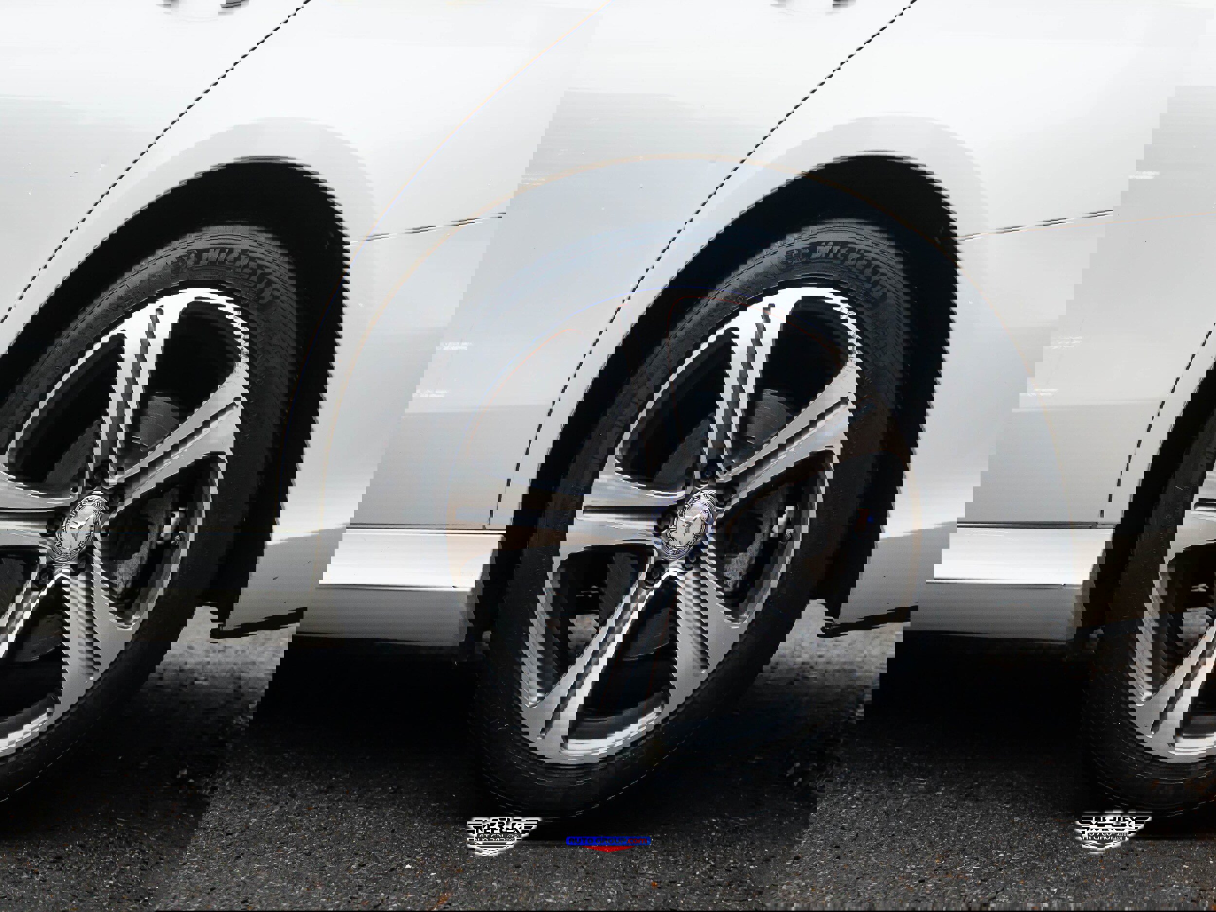 Used 2017 Mercedes-Benz E 300 300 4MATIC image 12