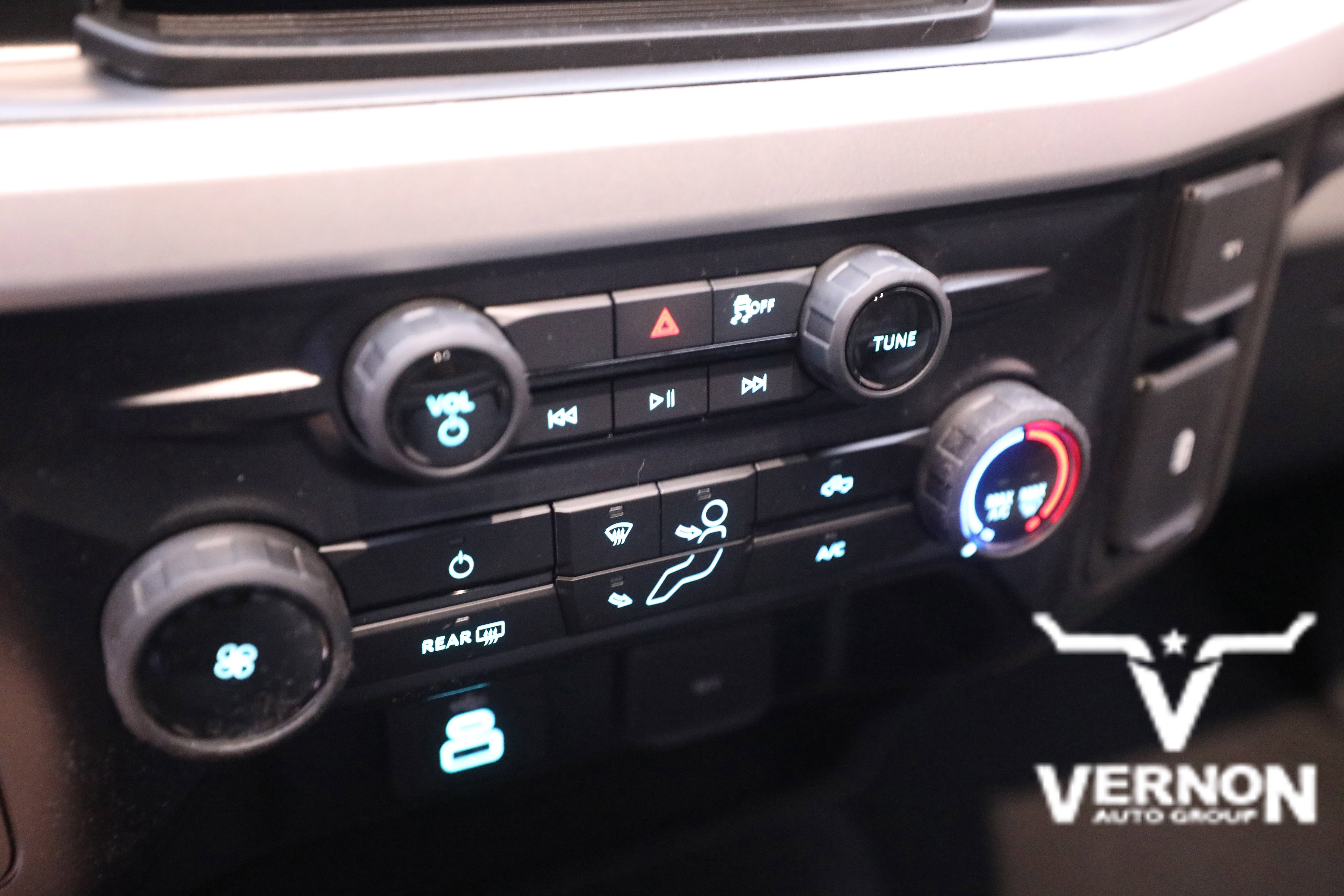 New 2026 Ford F250 XL w/ STX Appearance Package AWD/4WD image 24