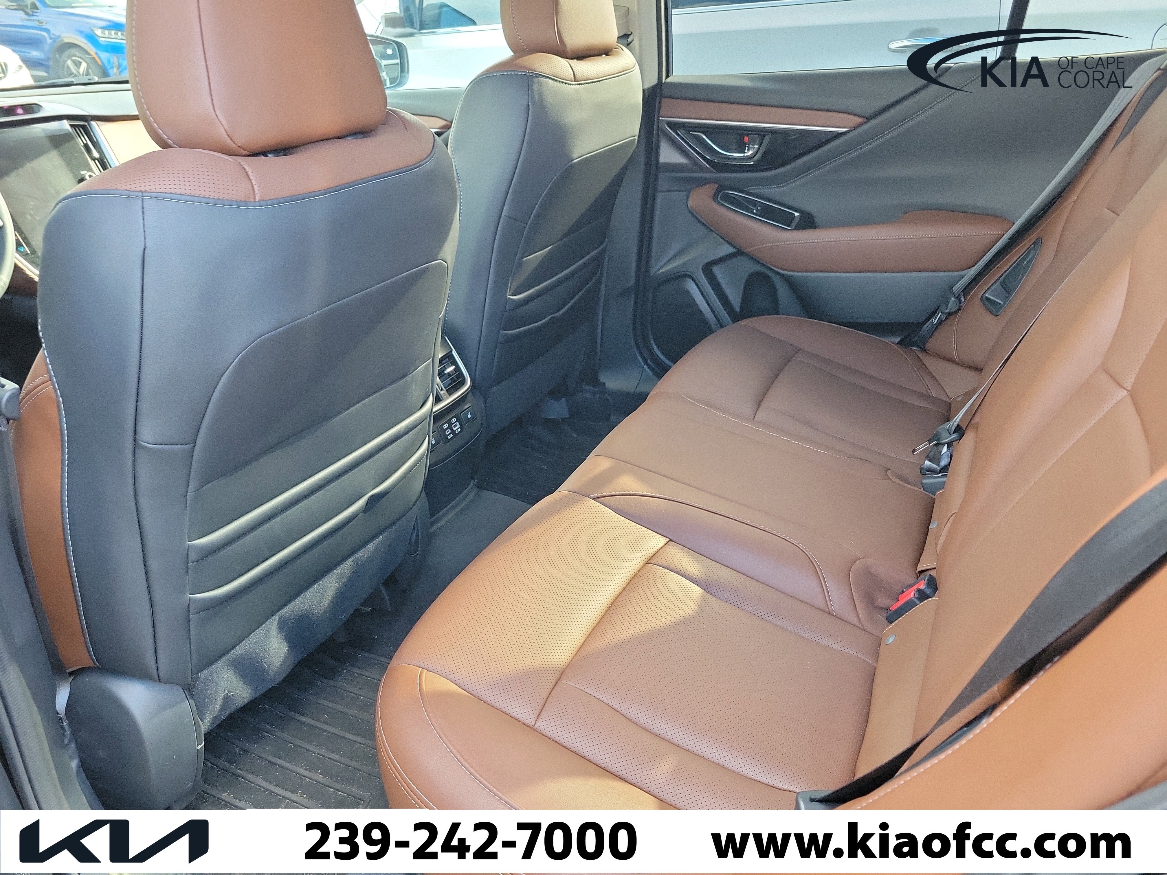 Used 2025 Subaru Outback Touring w/ Popular Package #2 image 8