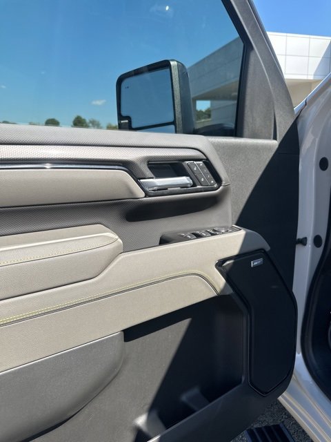 New 2026 Chevrolet Silverado 2500 ZR2 w/ ZR2 Bison Edition image 13