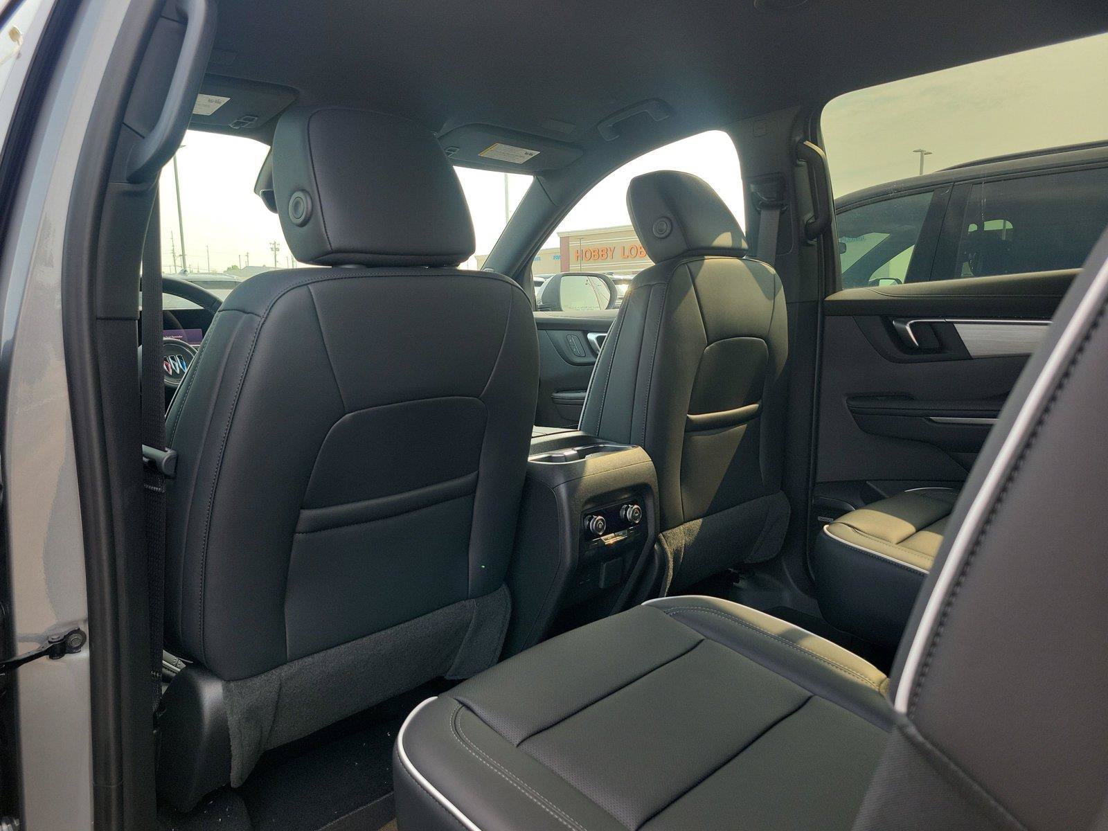 New 2027 Buick Enclave Preferred w/ Power Package FWD image 15