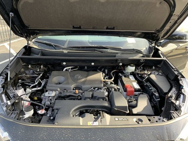 Certified 2025 Toyota RAV4 XLE w/ Convenience Package image 16