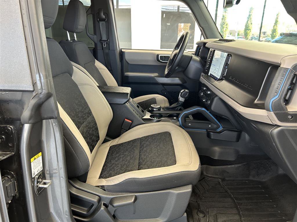 Used 2022 Ford Bronco Wildtrak image 16