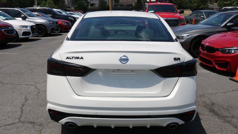 Used 2020 Nissan Altima 2.5 SR w/ Premium Package FWD image 6