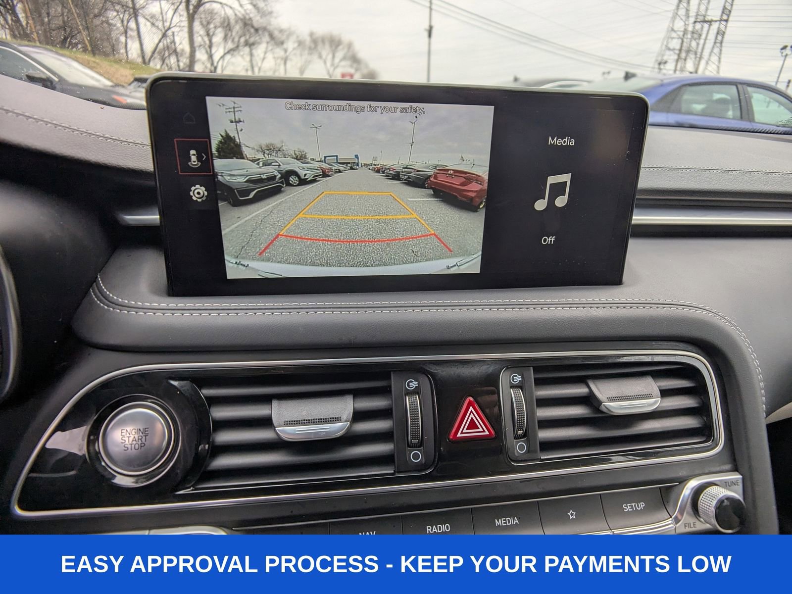 Used 2023 Genesis G70 2.0T image 30