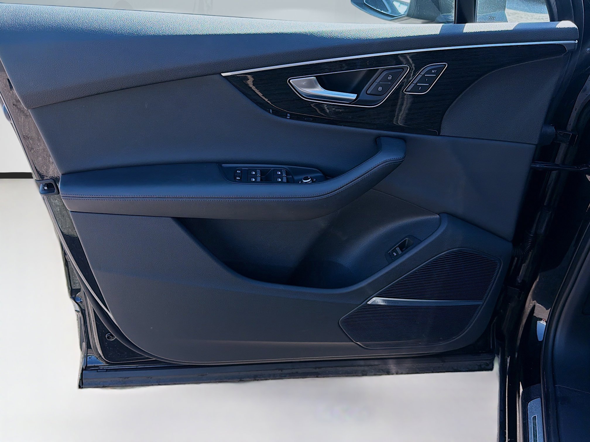 Used 2023 Audi Q7 3.0T Premium Plus image 21