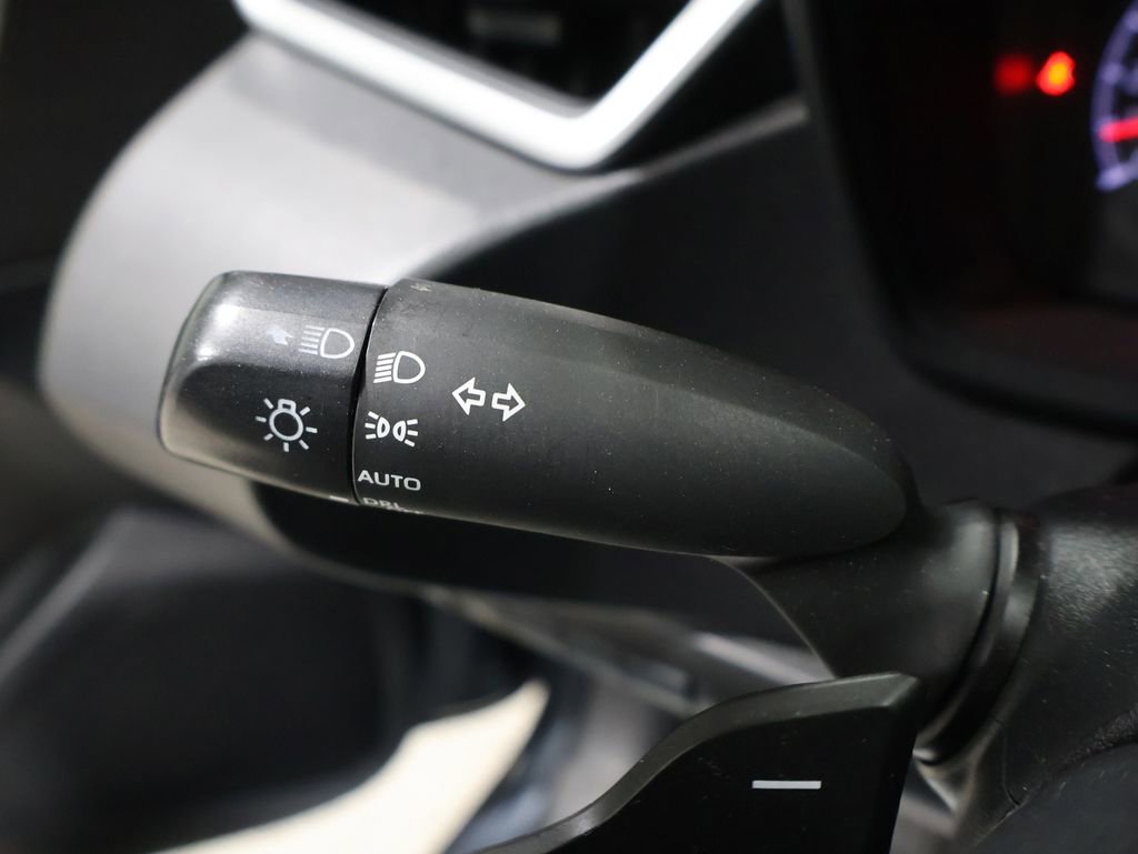 Used 2020 Toyota Corolla SE image 34