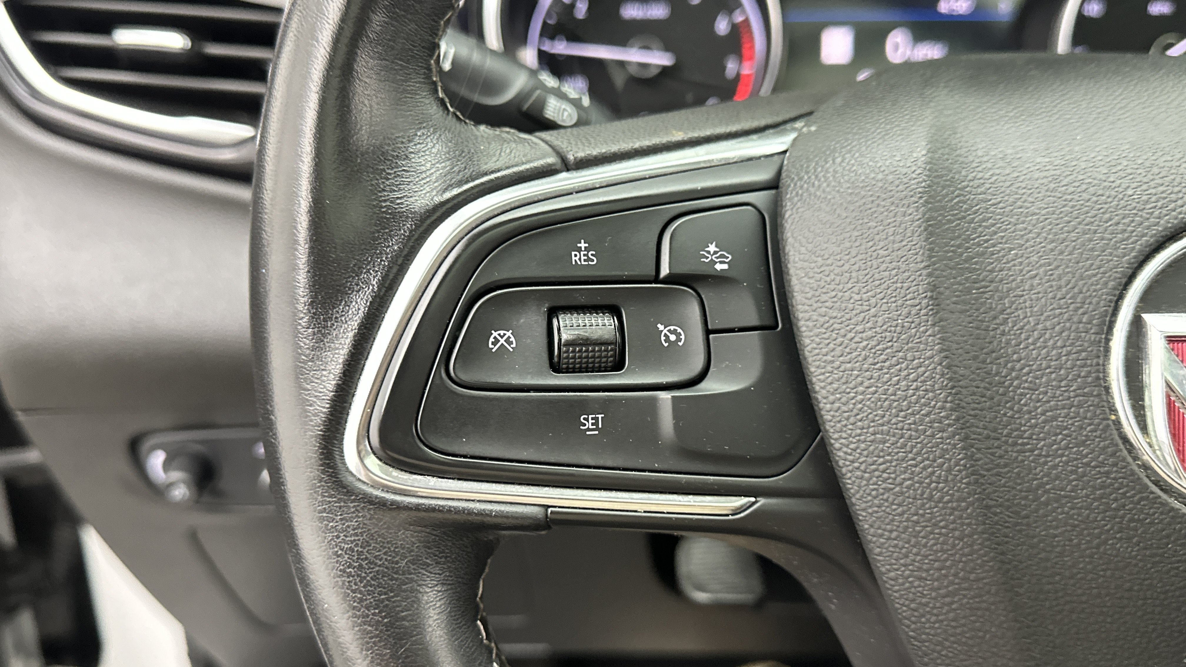 Used 2020 Buick Encore GX Select w/ Experience Buick Package AWD/4WD image 24