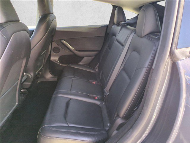 Used 2023 Tesla Model Y Performance AWD/4WD image 19