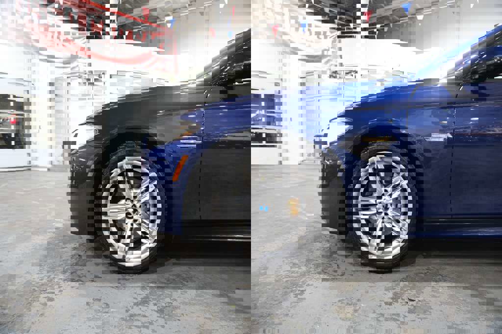 Used 2016 BMW 550i xDrive Sedan image 5