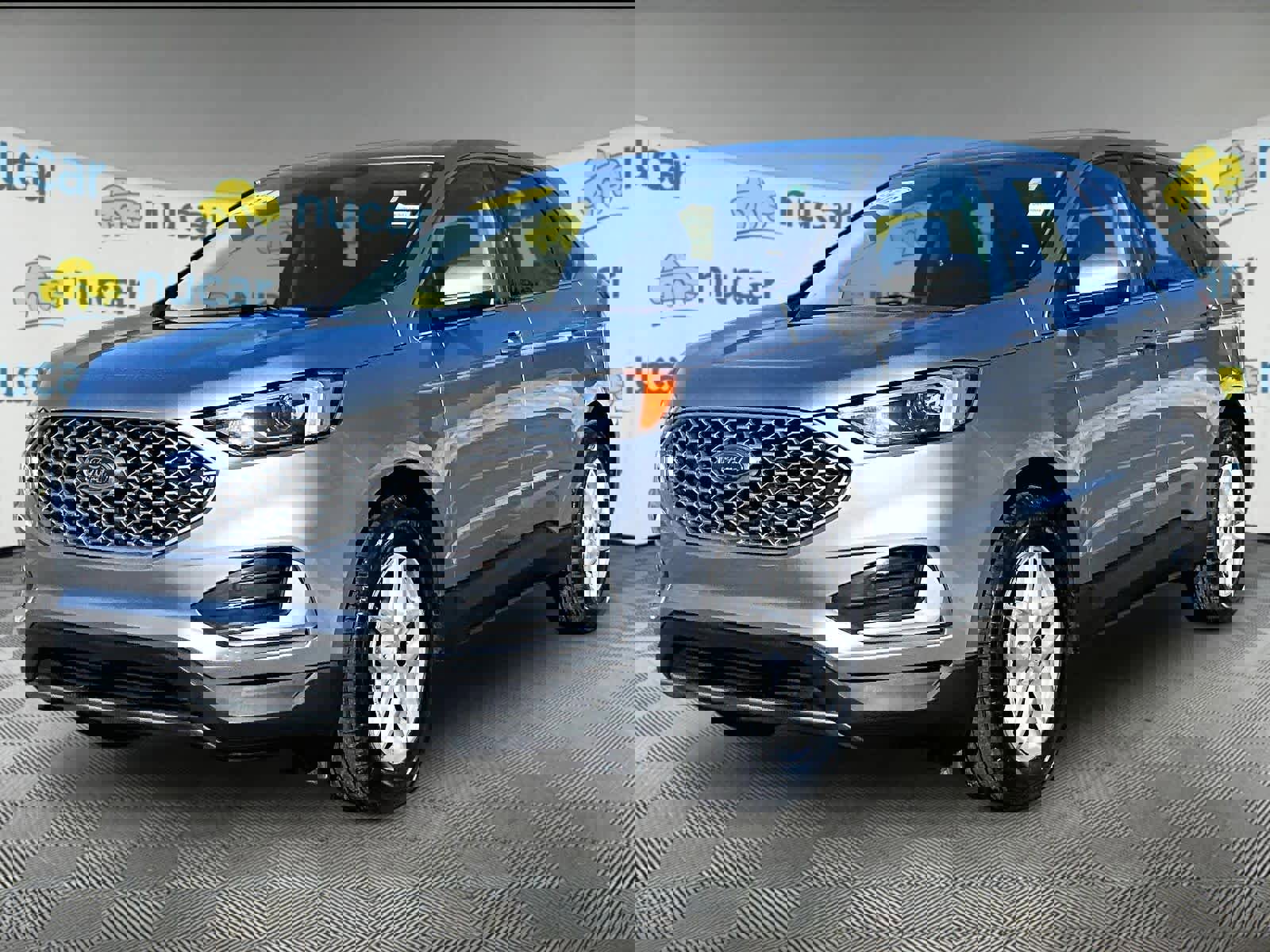 Used 2024 Ford Edge SEL image 3