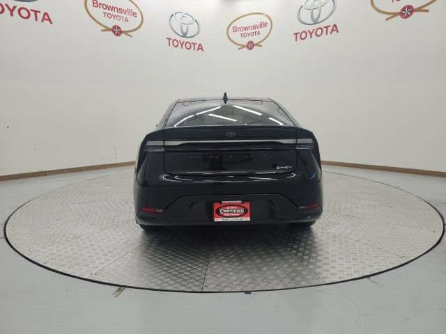 Used 2026 Toyota Prius Plug-In Hybrid FWD image 7