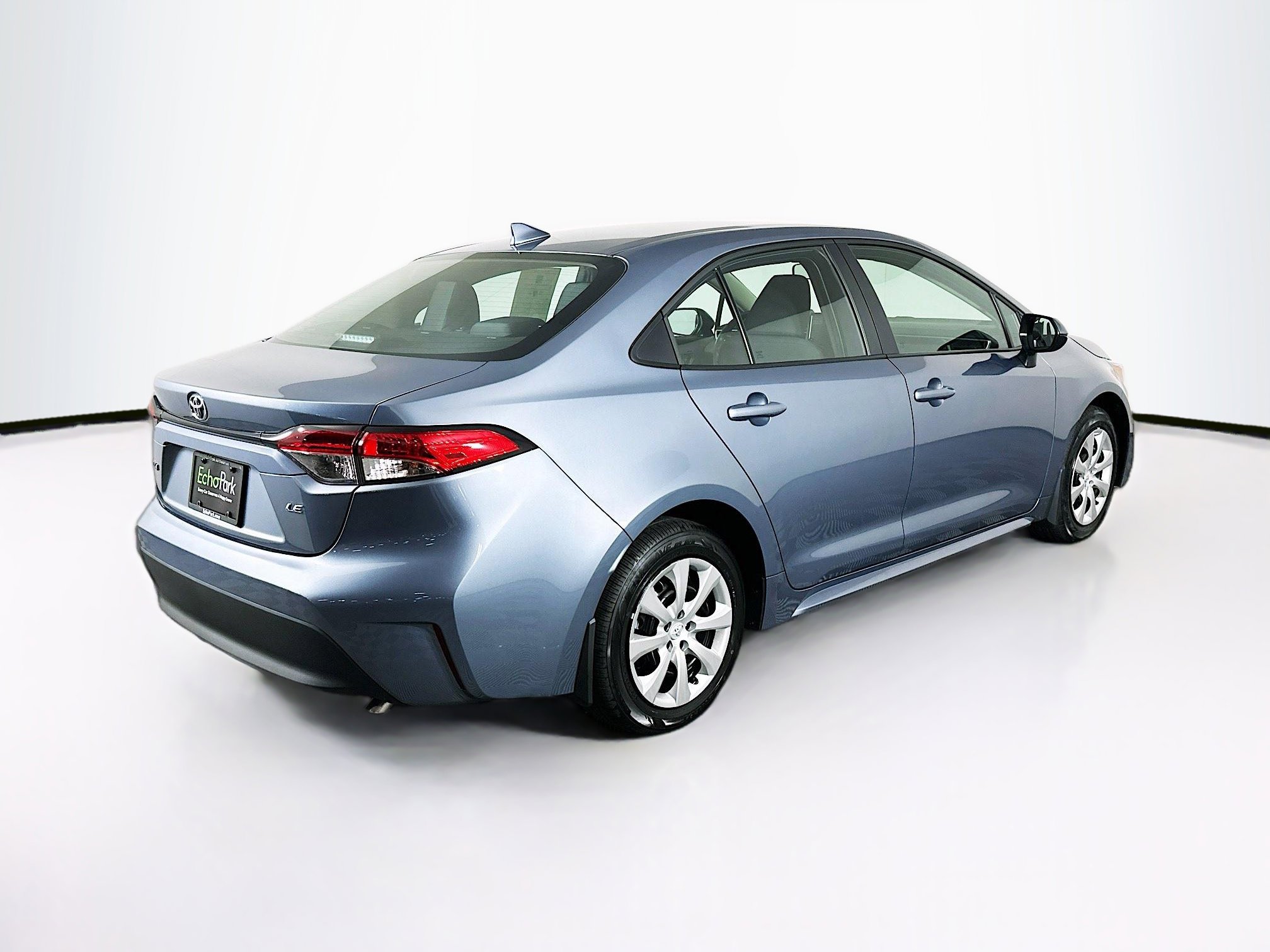 Used 2026 Toyota Corolla LE image 9