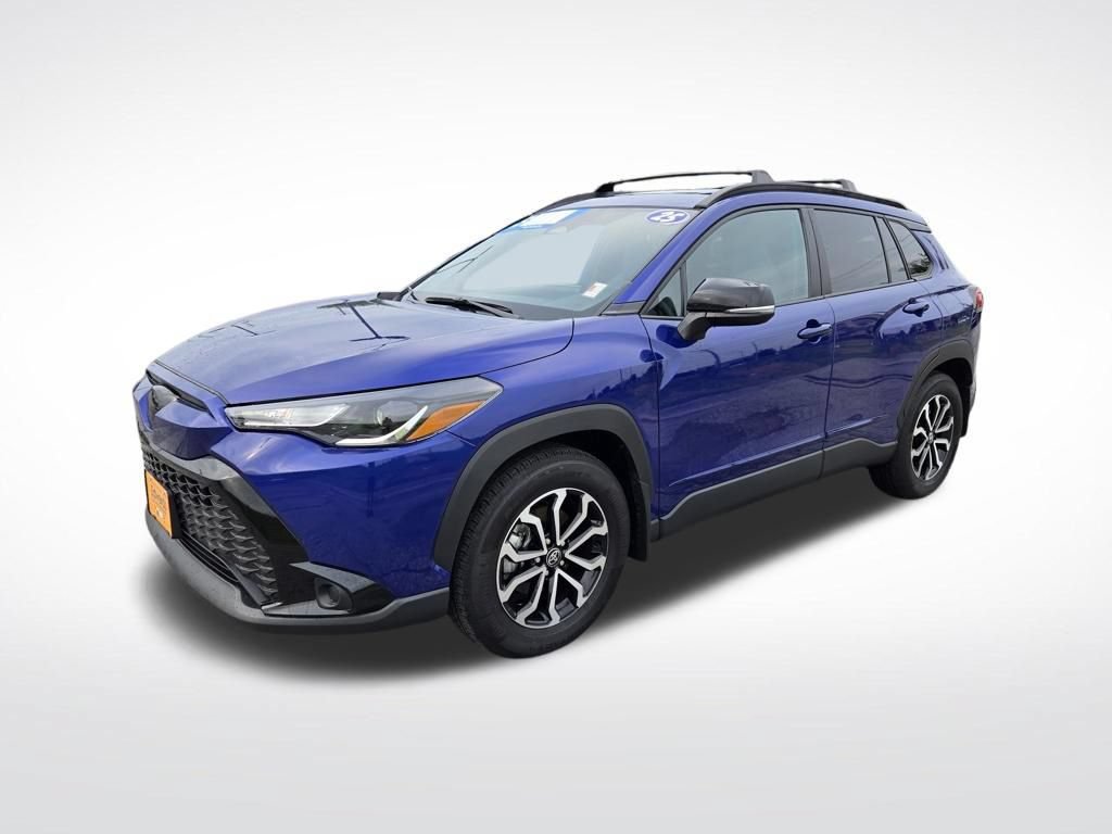 Used 2025 Toyota Corolla Cross AWD Hybrid w/ Moonroof Package image 8