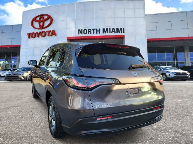 Used 2026 Honda HR-V LX image 3