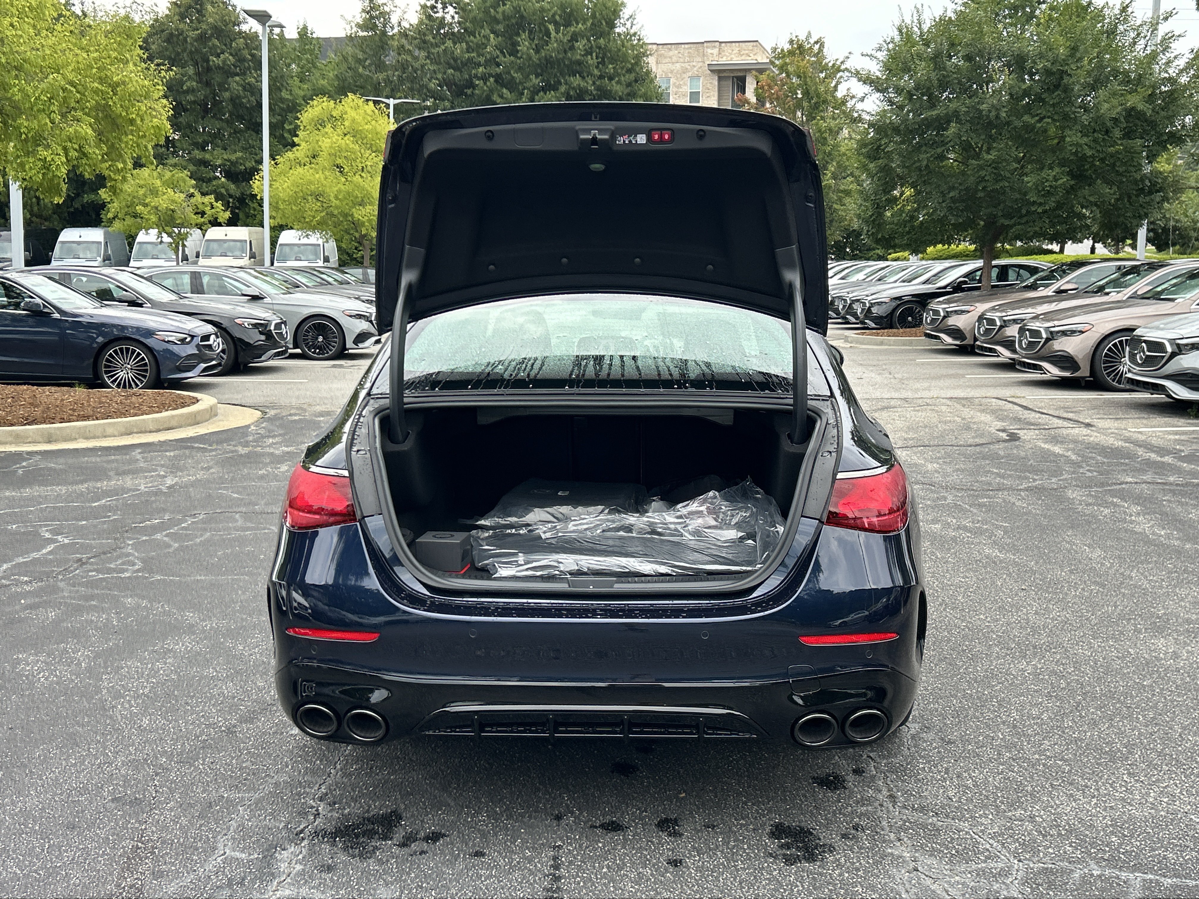 New 2027 Mercedes-Benz E 53 AMG e 4MATIC Sedan image 8