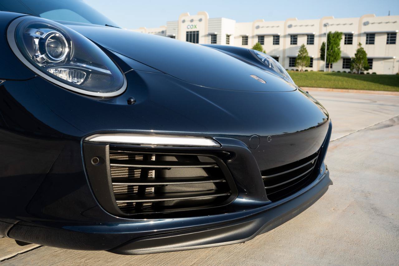 Used 2017 Porsche 911 Carrera RWD image 12