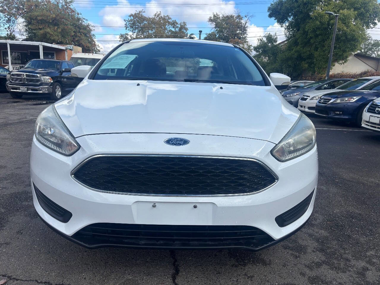 Used 2016 Ford Focus SE image 4