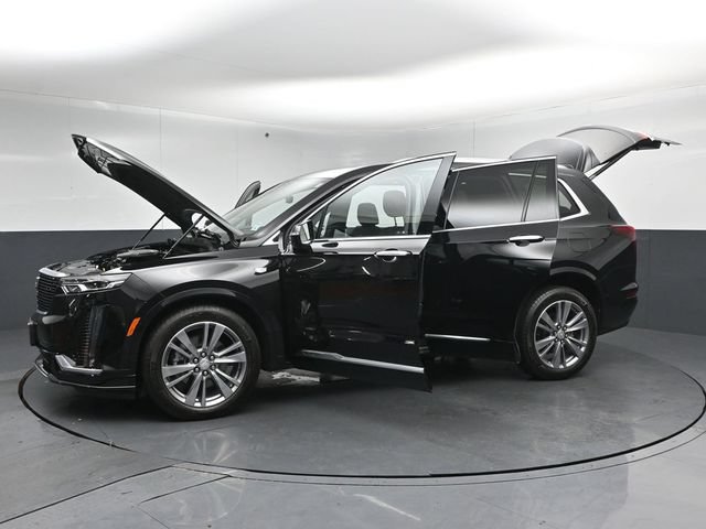 Used 2025 Cadillac XT6 Premium Luxury w/ Technology Package AWD/4WD image 57
