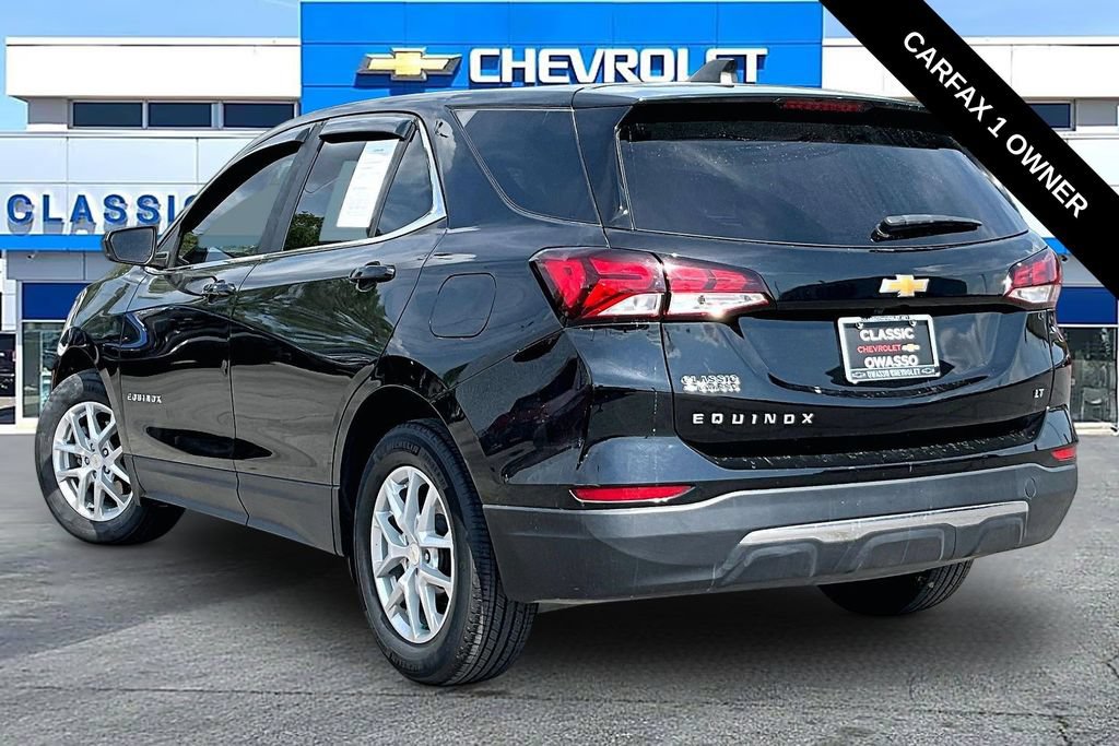 Used 2022 Chevrolet Equinox LT w/ LPO, Floor Liner Package FWD image 3