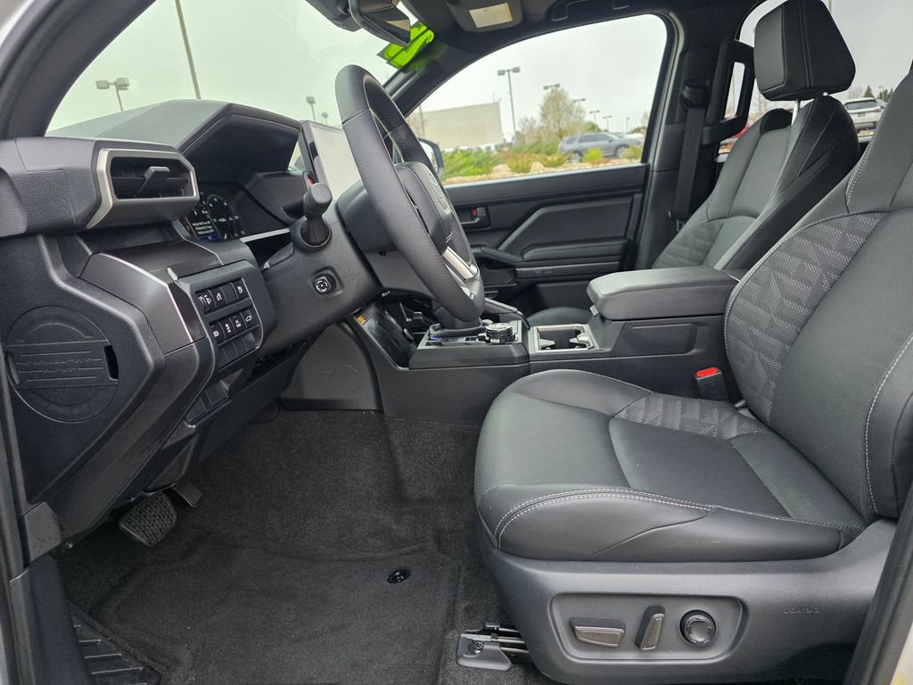 Used 2025 Toyota 4Runner TRD Off-Road Premium image 23